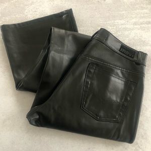NWOT MAVI Molly Black Vegan Leather Pants 28